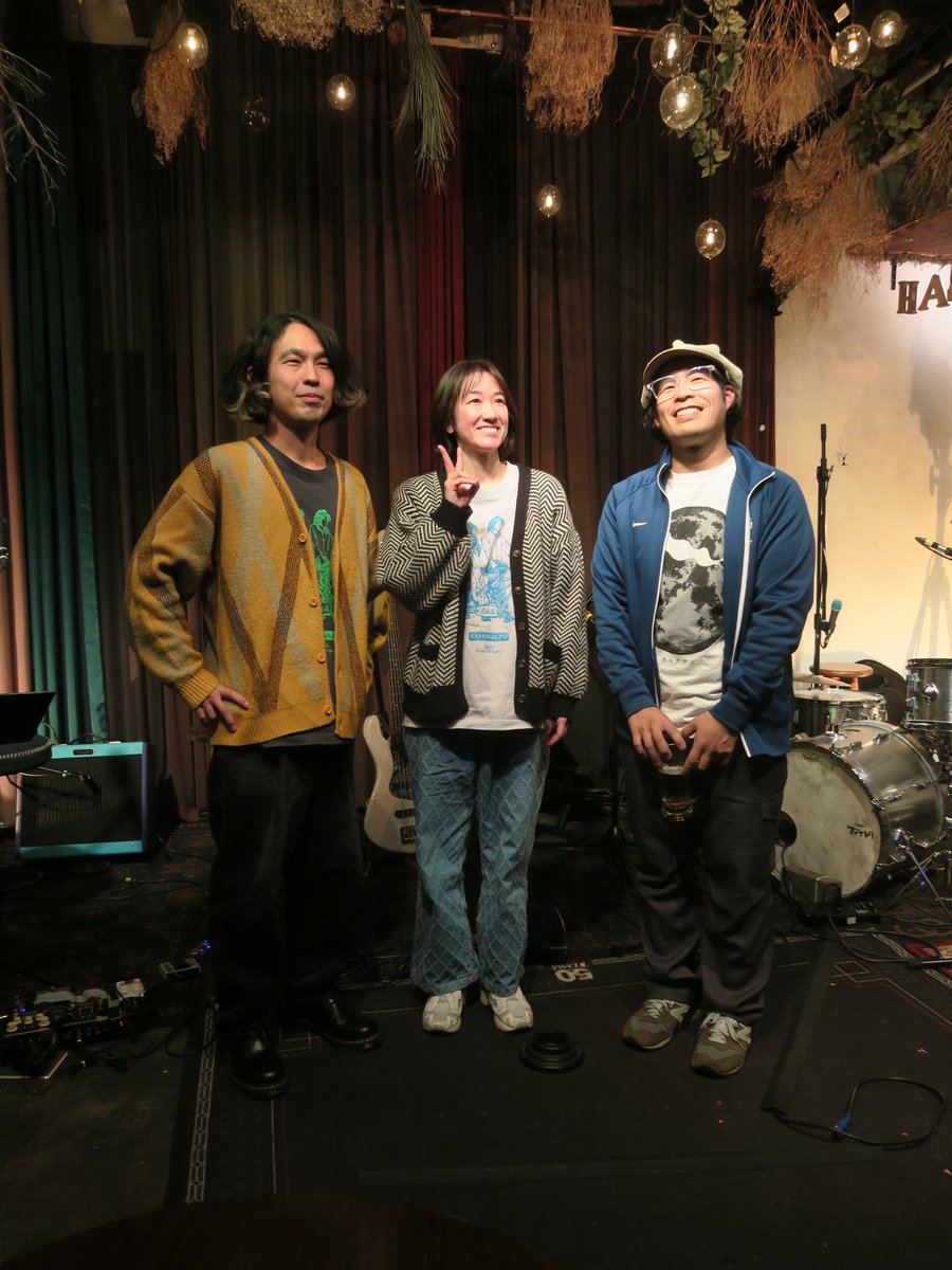 HitumugiUta's tweet photo. カミアワズ10周年イヤー
イベント〜これにて閉幕〜
in板橋ファイト！

個人的には「秤にはかけない」が
久しぶりに聴けたのが嬉しかった。
いつものあの曲はなかったけど
そんな日もあっていいよね。
その分引っ張り出して来た
懐かしい歌が聴けて♡
また来年も大好きなカミアワズに
浸って参ります♡ https://t.co/LLQn2vAq7j
