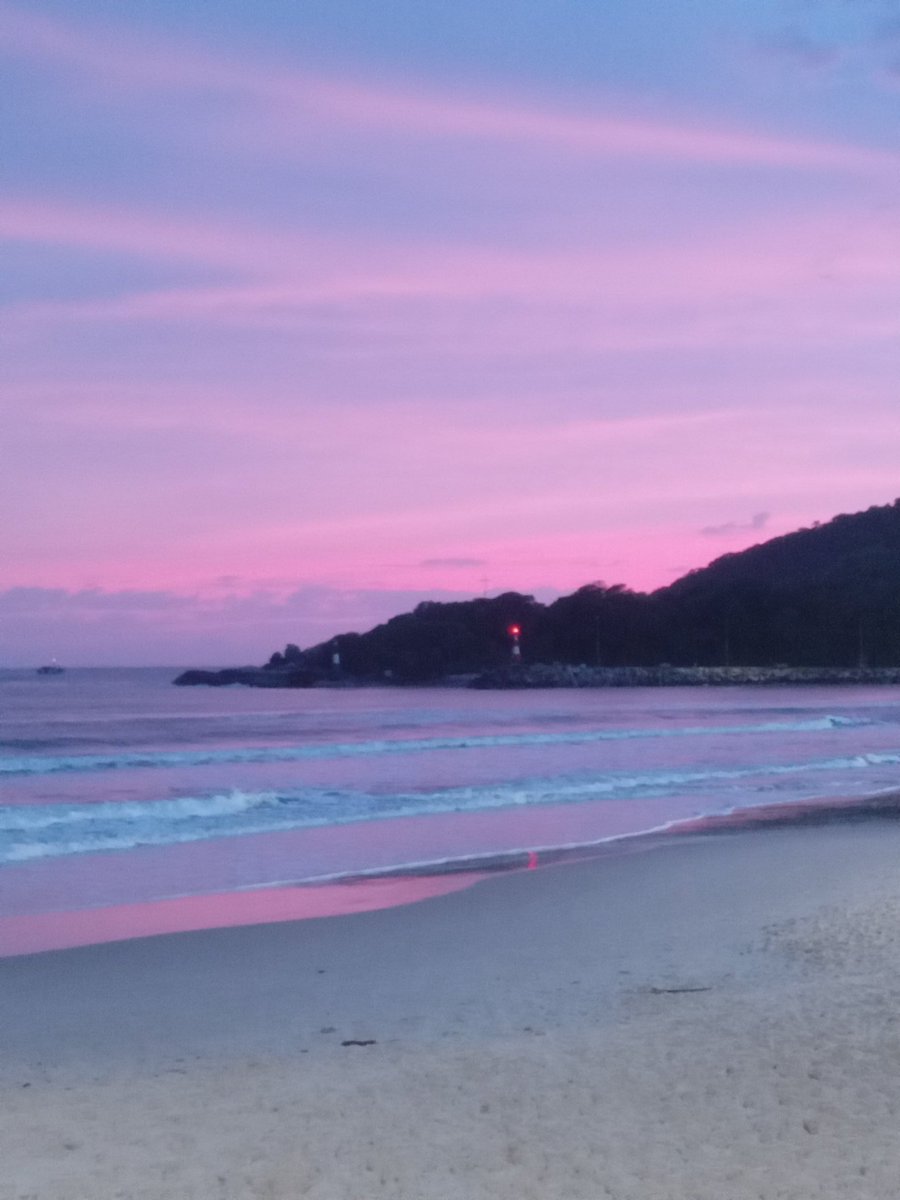 posalla_'s tweet photo. florianópolis #art #digitalart #arte https://t.co/zGPUN972lL