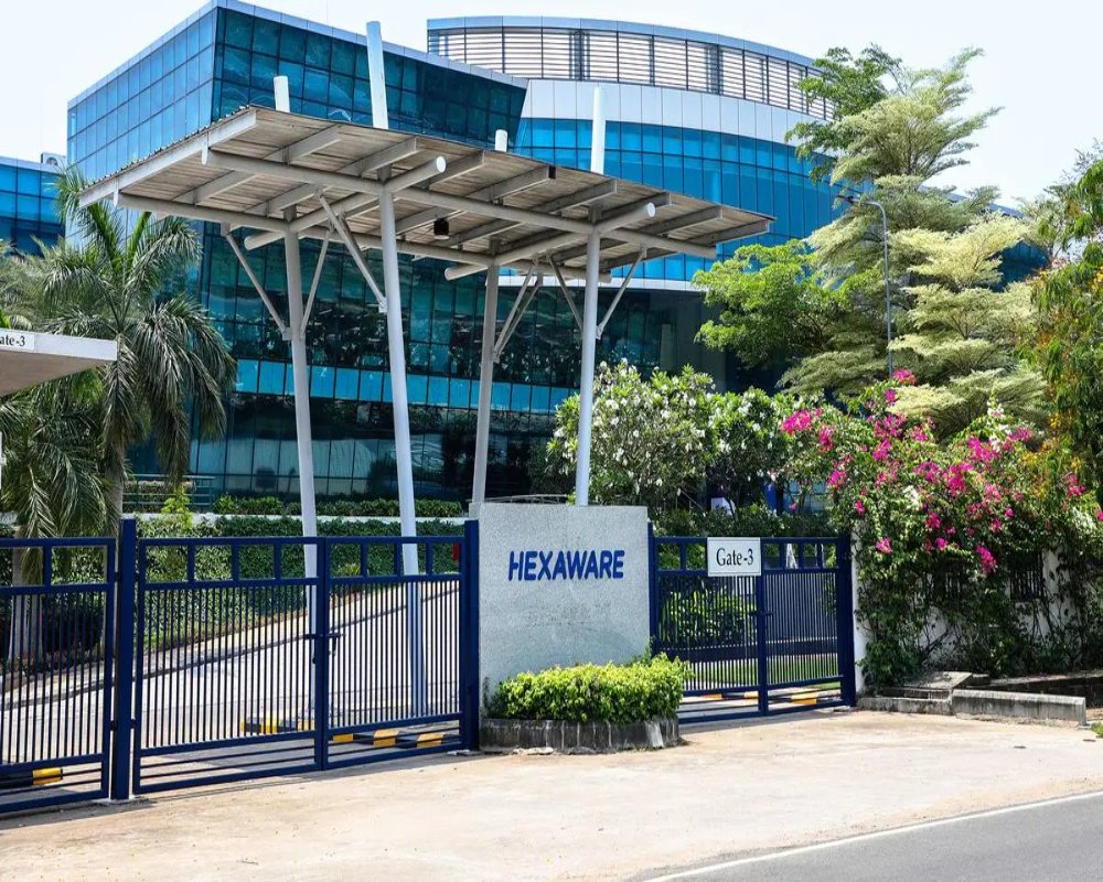 hellolandmark's tweet photo. Hexaware Q3 revenue up 5.5% YoY at $395mn

Hexaware has reported a steady 5.5 percent year-on-year increase in its Q3 revenue, reaching 395 million dollars.

#hellolandmark #hexaware #q3revenue #financialgrowth #earningsreport #techindustry #yearoveryear #businesssuccess https://t.co/2oc3KVcuhK