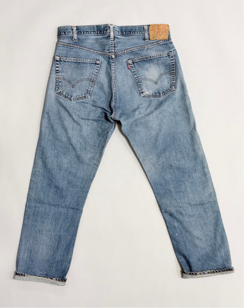 Collection_Bank's tweet photo. Levi’s 505 (1976年 / Vintage Denim)
【固定期間お預けプラン|ZMATリワード】
・評価額:¥315,000
・固定保管期間:10年
・年間付与ZMAT:19 ZMAT
一定期間あずけ置くと、
大切なコレクションがZMATリワードを生む仕組みです。
あなたのコレクションにも適用できます。
#ZMAT #CollectionBank https://t.co/mQBwZ6m2ZP