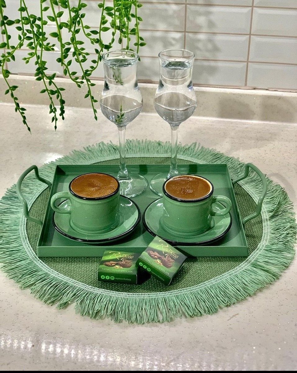 Günaydın 🌞☀️

Bir KOBİ sahibi için bugün; sadece ciro değil, ekibinin yüz ifadesi de sonuç tablosudur.

Çalışanların gözündeki ışık, bilançodaki rakamlardan önce söyler gerçeği.

Bugün o ışığı biraz daha parlatalım.