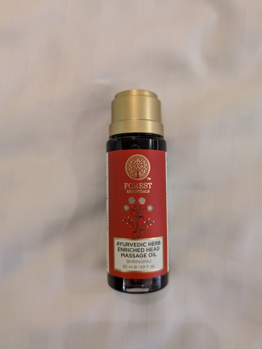 インドの楽しい話でも🇮🇳 これらは自分用に買ったお土産🥰 ①アーユル