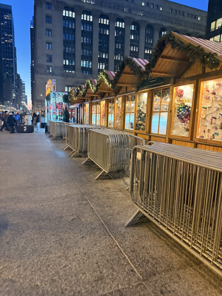 Was exploring Chicago today 👀 

#chicago