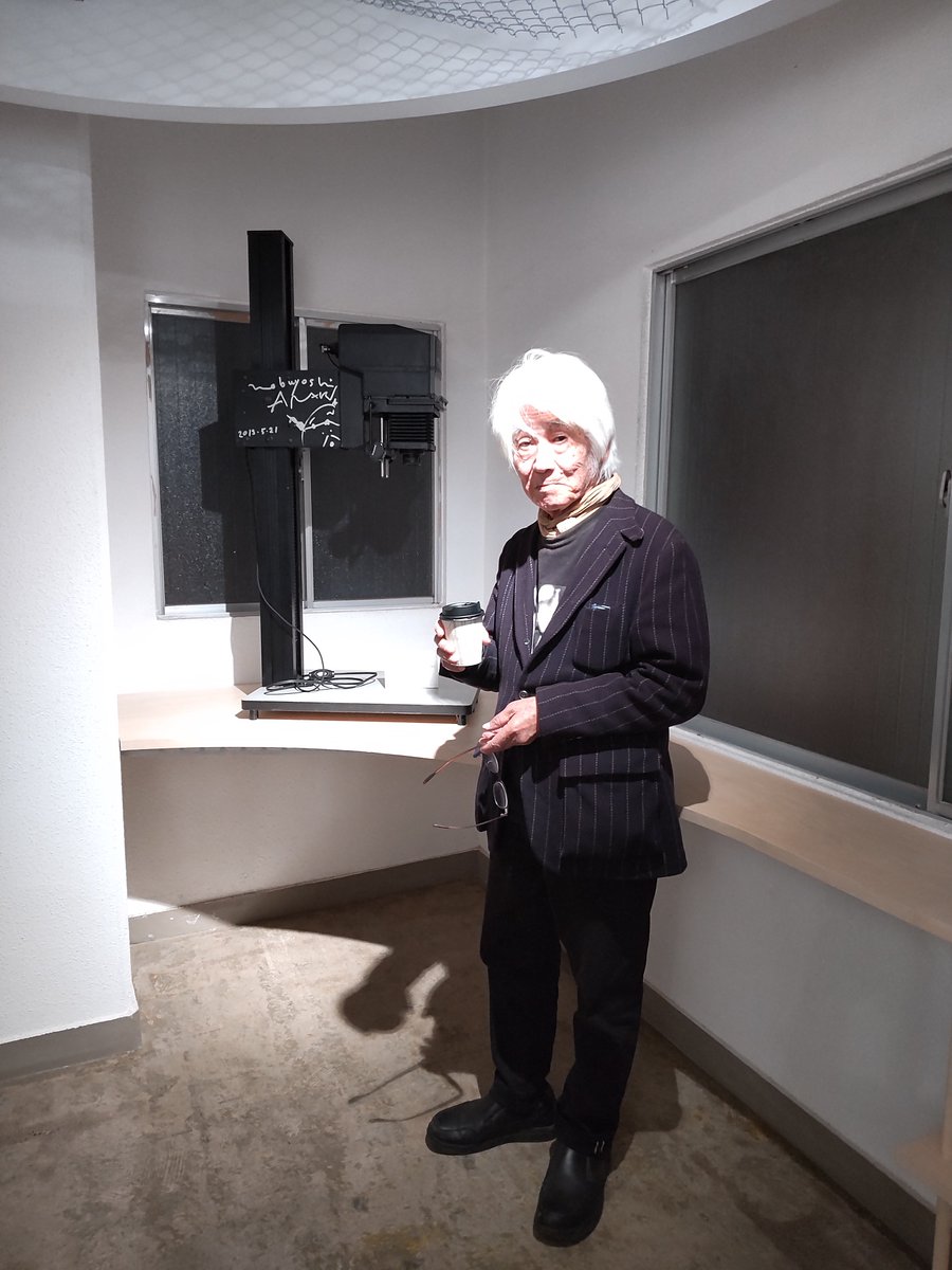 先日、森山大道さんがKOSHA KOSHA AKIHABARAにご来場くださいました！
その時の一枚を📸