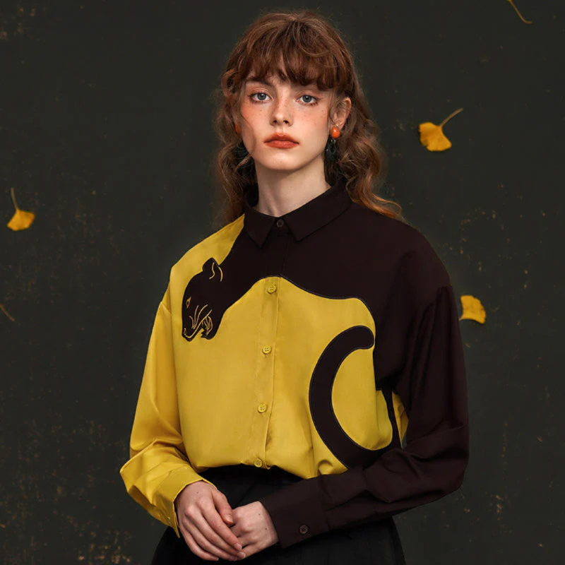 remulia97571's tweet photo. solitary black panther blouse