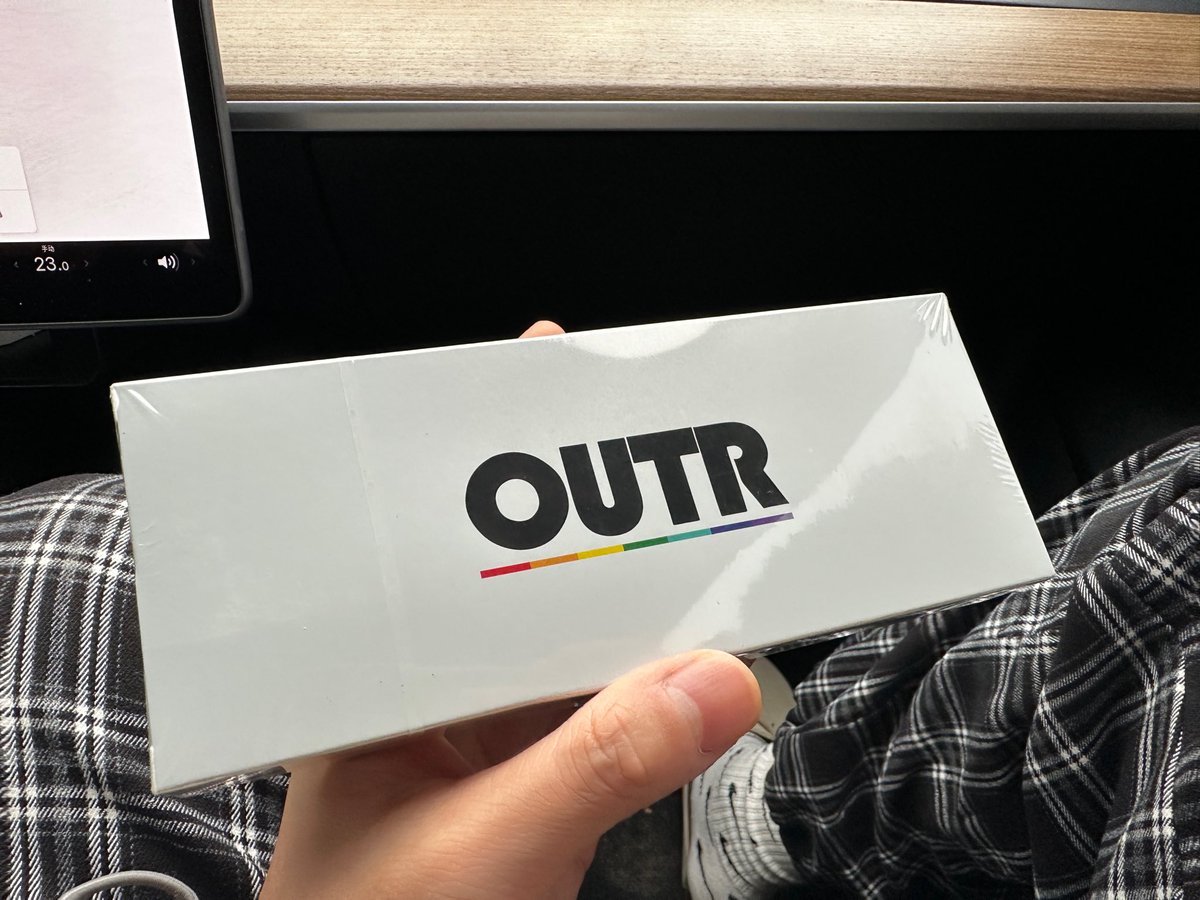 野角小车 tweet media