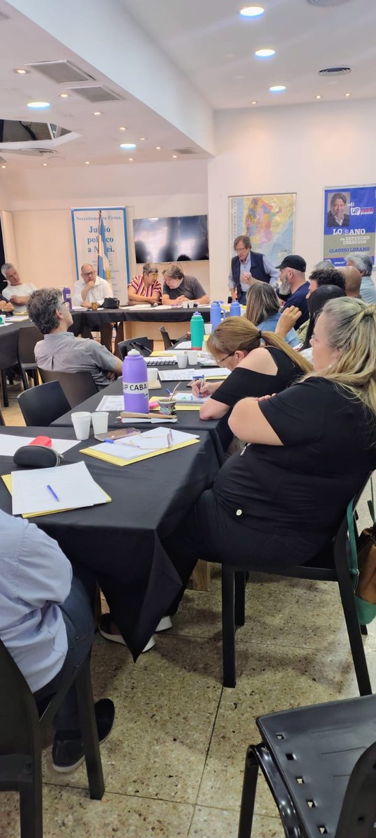 Se reunió la Mesa Nacional 

Con la presencia de los referentes y presidentes de las provincias, se reunió la Mesa del partido que preside  <a href="/Lozano_Claudio/">Claudio R. Lozano</a> .

Se resolvió participar en la Marcha del día de mañana convocada por las centrales sindicales y rechazar el proyecto de