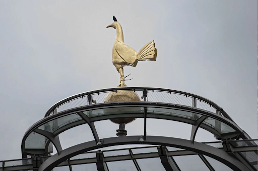 TheLaneAndBack's tweet photo. Spurs to unveil their first-ever stadium statue. Fans, via the Advisory Board, will help decide who’s honoured as the club celebrates history and legacy.
#THFC #Spurs #COYS #TottenhamHotspur https://t.co/3IlBTbKSkb