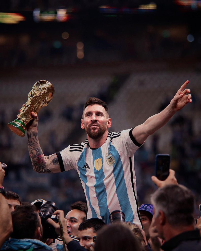 Y por si quedaba alguna duda.

El mejor de todos los tiempos.