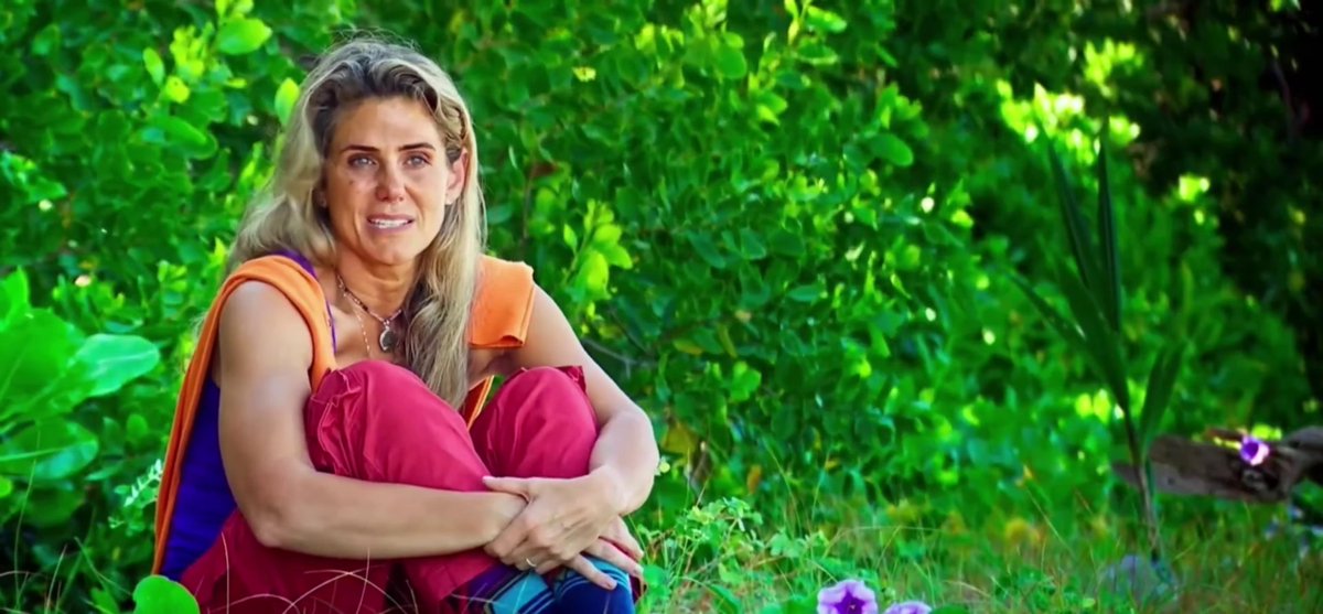 SurvivorFan03's tweet photo. This means so much to me ❤️❤️❤️ #Survivor #Survivor50 https://t.co/mlh21VH3dm