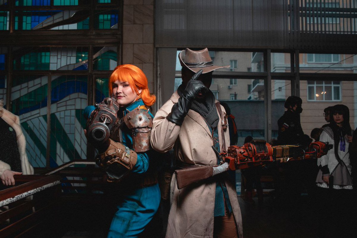Не могу поверить, что наконец-то выгуляла этот костюм!!

#Fallout