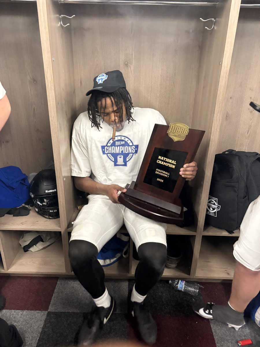Jeremy Lewis Jr tweet media