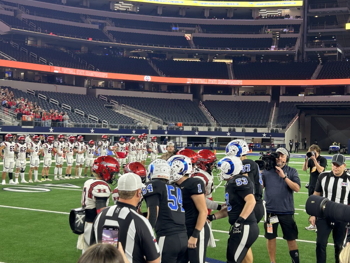 The Joaquin Rams lost to the Hamilton Bulldogs 21-7 in the 2A Division I state championship game. shorturl.at/qRDqU