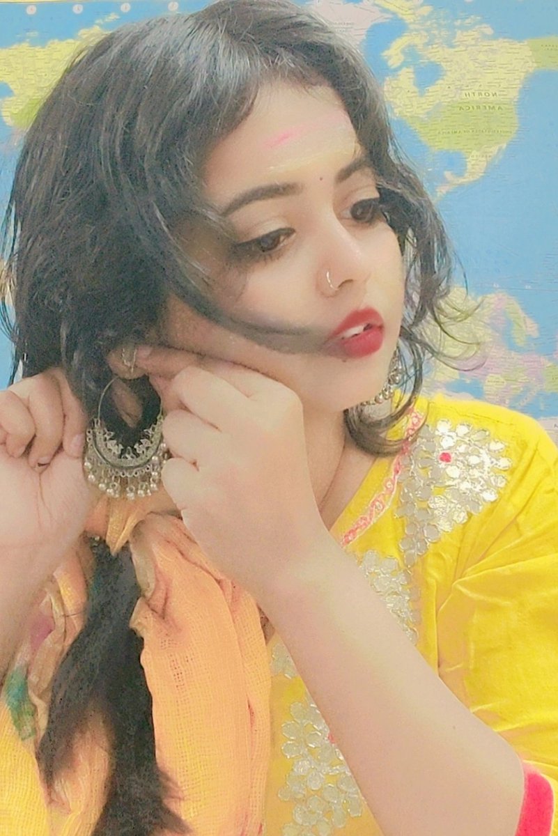 Yadav_kittu20's tweet photo. Happy Thrusday 💛🧡💛🧡❤️ https://t.co/eLGpwqtNFW