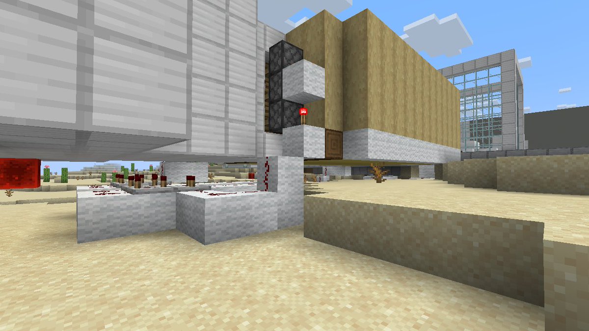 次の動画のために建築中・・・
製鉄所で集めてきた鉄を大量に消費中。
果たして何のための施設を作っているのか？