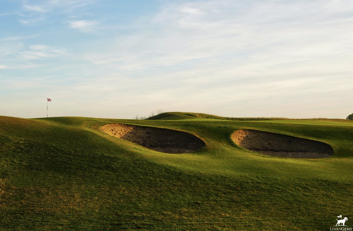 LinksGems's tweet image. On this date in 1964, the movie “Goldfinger,” based on Ian Fleming’s book of the same name, was released to theaters.

In Goldfinger, James Bond and Auric Goldfinger play an infamous round of golf. In the movie, they play at Stoke Park. But in the book, they play at the famed…