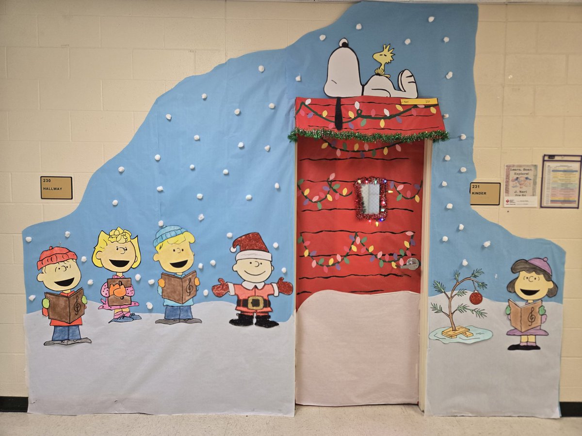 lovable_jess's tweet photo. #BTSARMY #BTS please help this ARMY teacher win the door contest. Follow the link to vote for the #Snoopy door. #prek #Christmas 💜💜💜💜 https://t.co/sOkSIBOrtS https://t.co/xllfFaIMQb