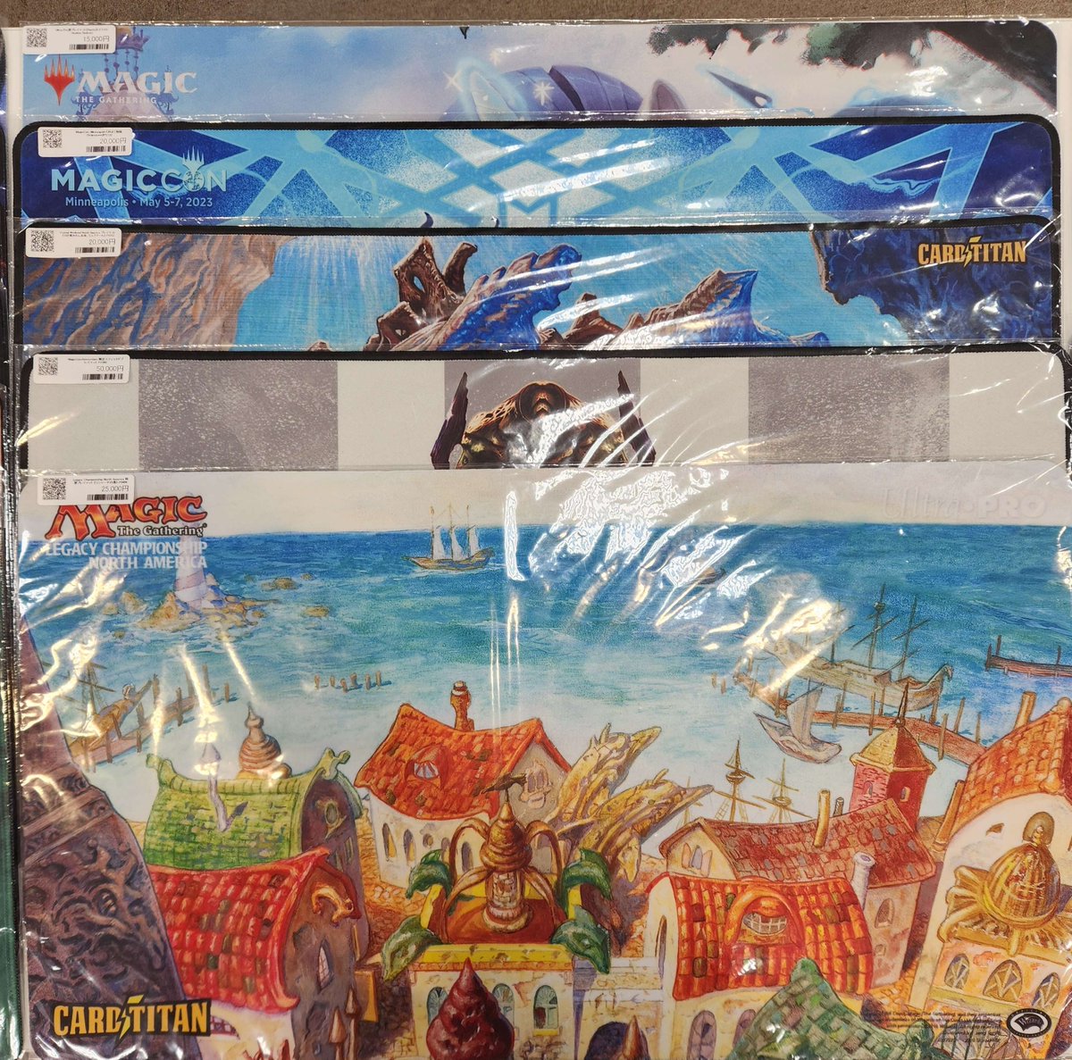 商品情報】 晴れる屋日本橋店ではプレイマットを多数販売中☀️ 今年の