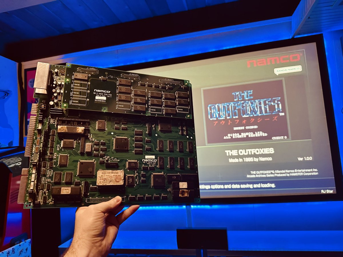 Tremendously excited for this port! Such a fun, interesting game that inspired many legendary game designers to create amazing works. Check this out and support the great preservation efforts of <a href="/HAMSTER_Corp/">HAMSTER Corporation</a> !