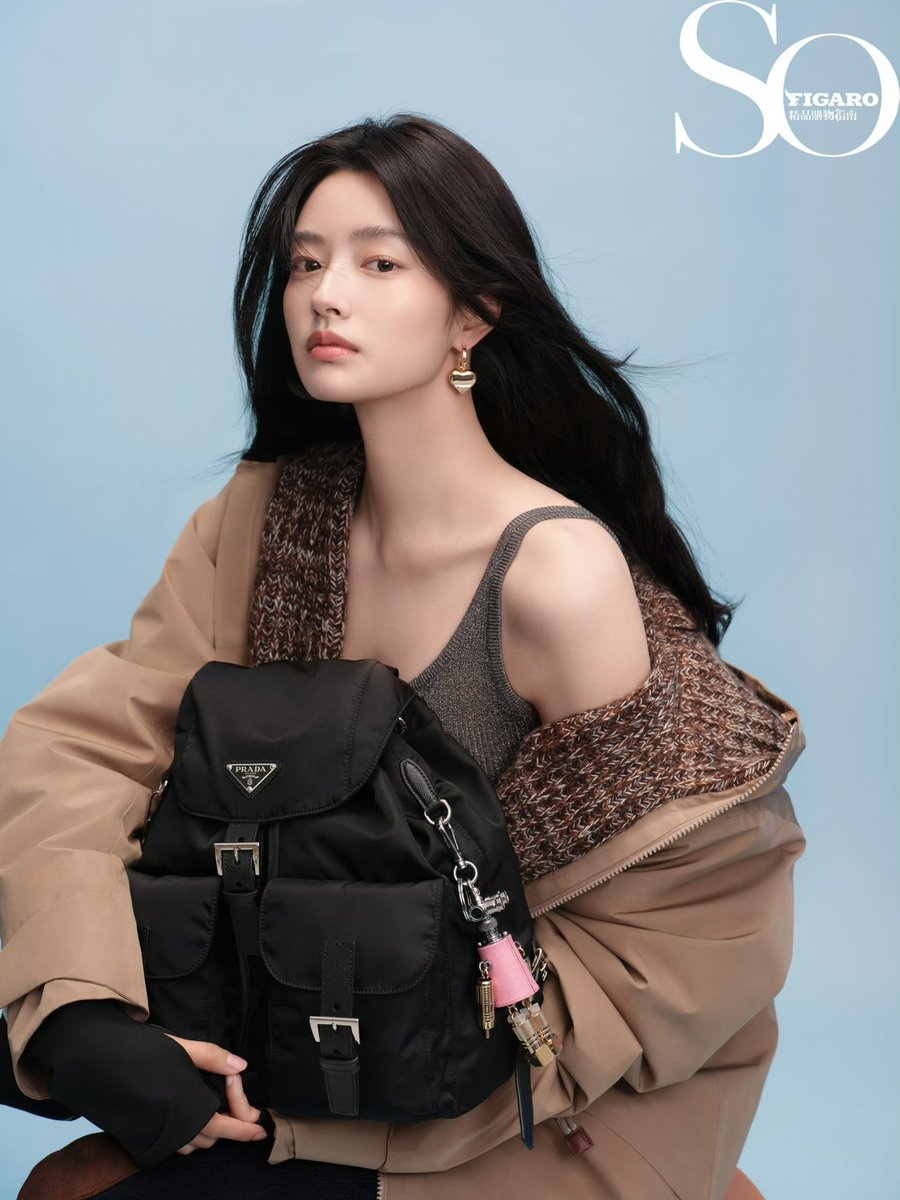 xuruohanarchive's tweet photo. 📸 Xu Ruohan for SoFigaro Magazine #徐若晗 #XURUOHAN https://t.co/IVNPMROL4t