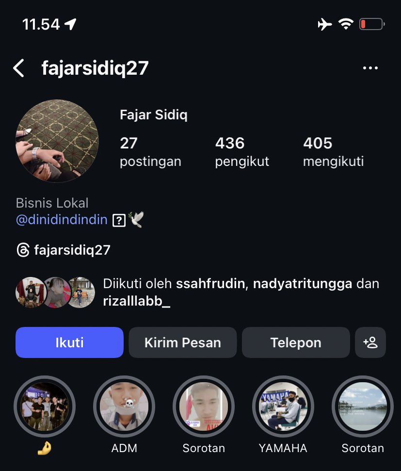 dlptrshn02's tweet photo. Guys aku mau cerita sekalian minta tolong boleh ngga? Sorry bgt harus sampe sini tapi kita udah g tau banget ngadepin setan satu ini gimna. 
Tolong dong bilangin setan dua ini buat stop neror temen aku. https://t.co/UNI6GXTweZ