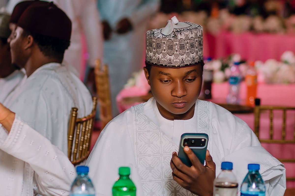 AmnestyFx tweet media