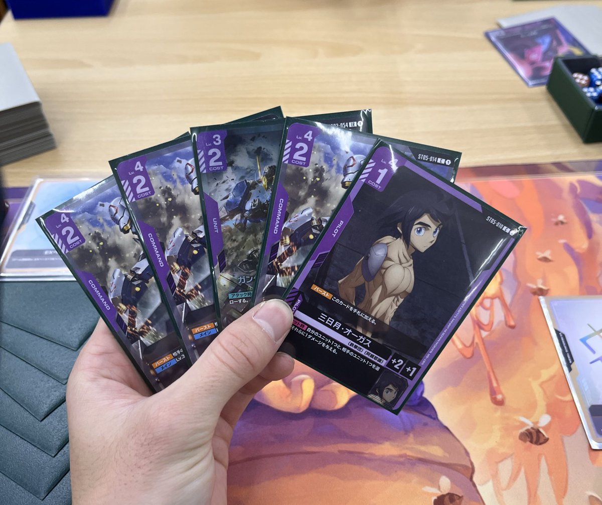 ニュータイプチャレンジ@矢向
12/18(木) 使用:🔵🟣

結果:0-2 ﾄﾞﾛｯﾌﾟ‼︎
🟢⚪️ 先❌　ラス盾秘密基地で😭
🔵🟢 後❌　手札大事故で😭

タコ負けしたので気持ち良く帰宅☺️
マリガン後の事故手札がこちら💁‍♂️