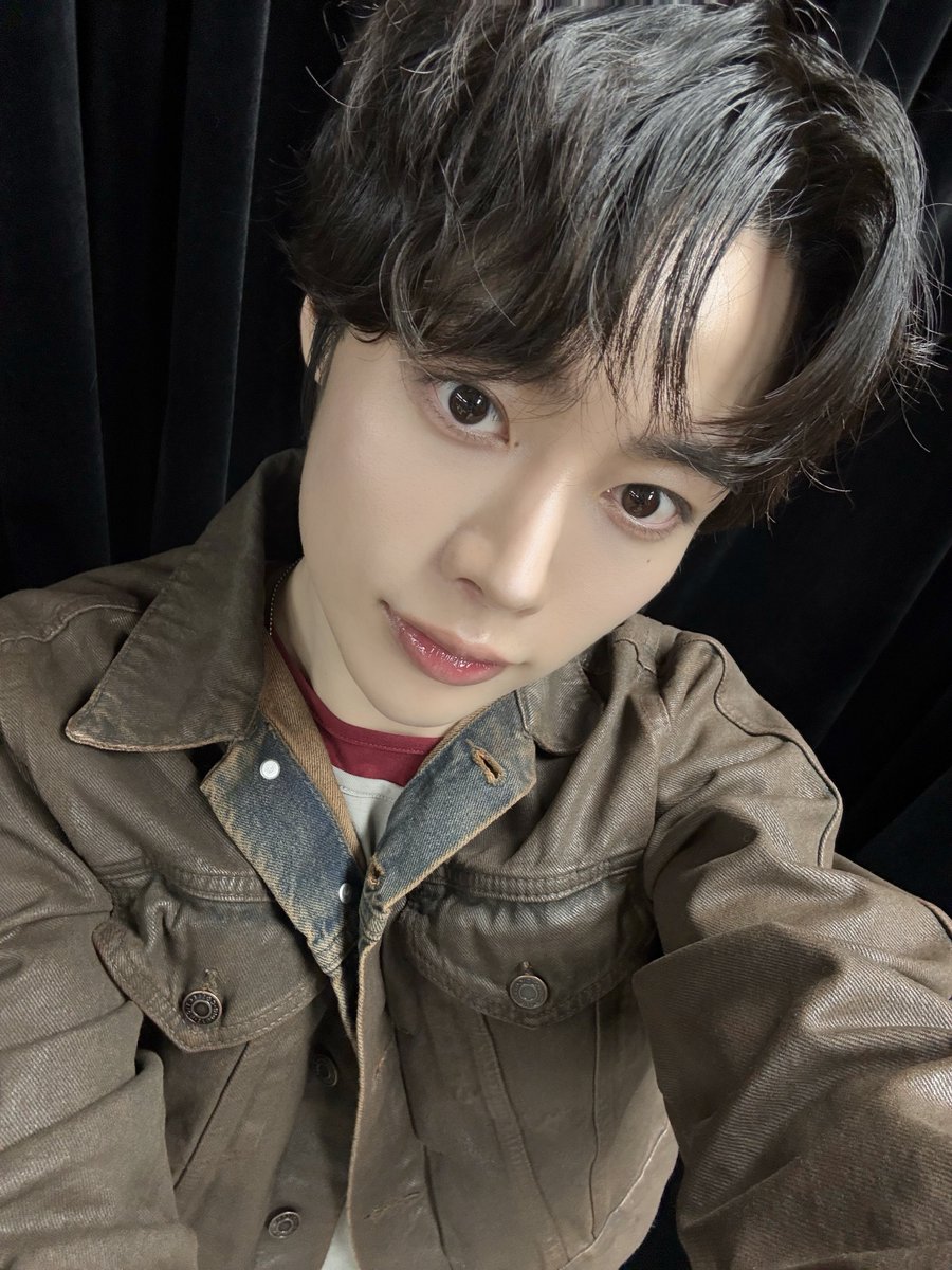 TPST__official's tweet photo. [📸TEMPIC]

25.12.18 #SimplyKPop_SNS

🖤오늘의 템페스트🤍

#TEMPEST #템페스트
#한빈 #형섭 #혁 #은찬 #LEW #태래
#As_I_am
#SimplyKPop_StageNStory https://t.co/m8YKSqSfS7