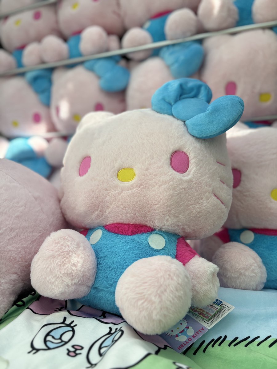 景品入荷情報］ ハローキティ ぴんくとみずいろドールGJ 入荷いたし