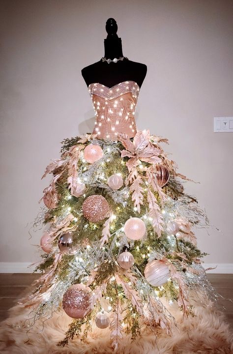guybead's tweet image. Day 11 - Christmas Tree Dress - Enjoy!