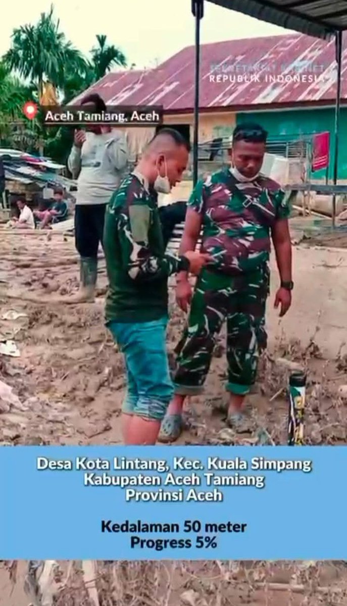 Pemerintahan Prabowo bersama TNI Mobilisasi semua sarana untuk suplay kebutuhan pangan dan air bersih di lokasi Bencana.
#PrabowoBersamaRakyat
#MenteriDesaPeduliBencana
#PemerintahDanTNITanggapBencana
#PendampingDesaBantuSumatera

<a href="/prabowo/">Prabowo Subianto</a>
<a href="/YandriSusanto/">Yandri Susanto</a>
<a href="/ArizaPatria/">Ariza Patria</a>