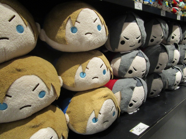 再入荷】 【CAPCOM STORE TOKYO】 カプころんBIGぬいぐるみ □レオン