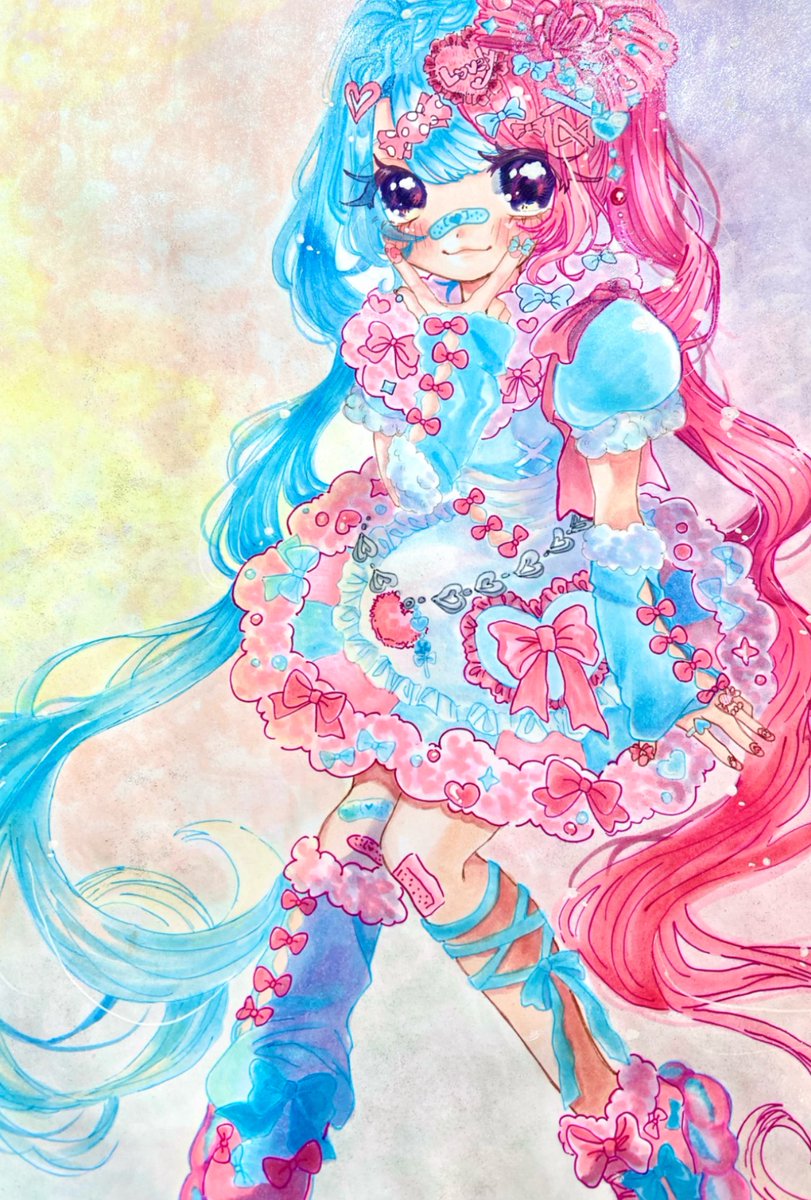 maika373's tweet photo. そういえば今年の6〜7月頃グループ展に参加したりしていました
その時の作品の一部です https://t.co/vB1SPQluHR