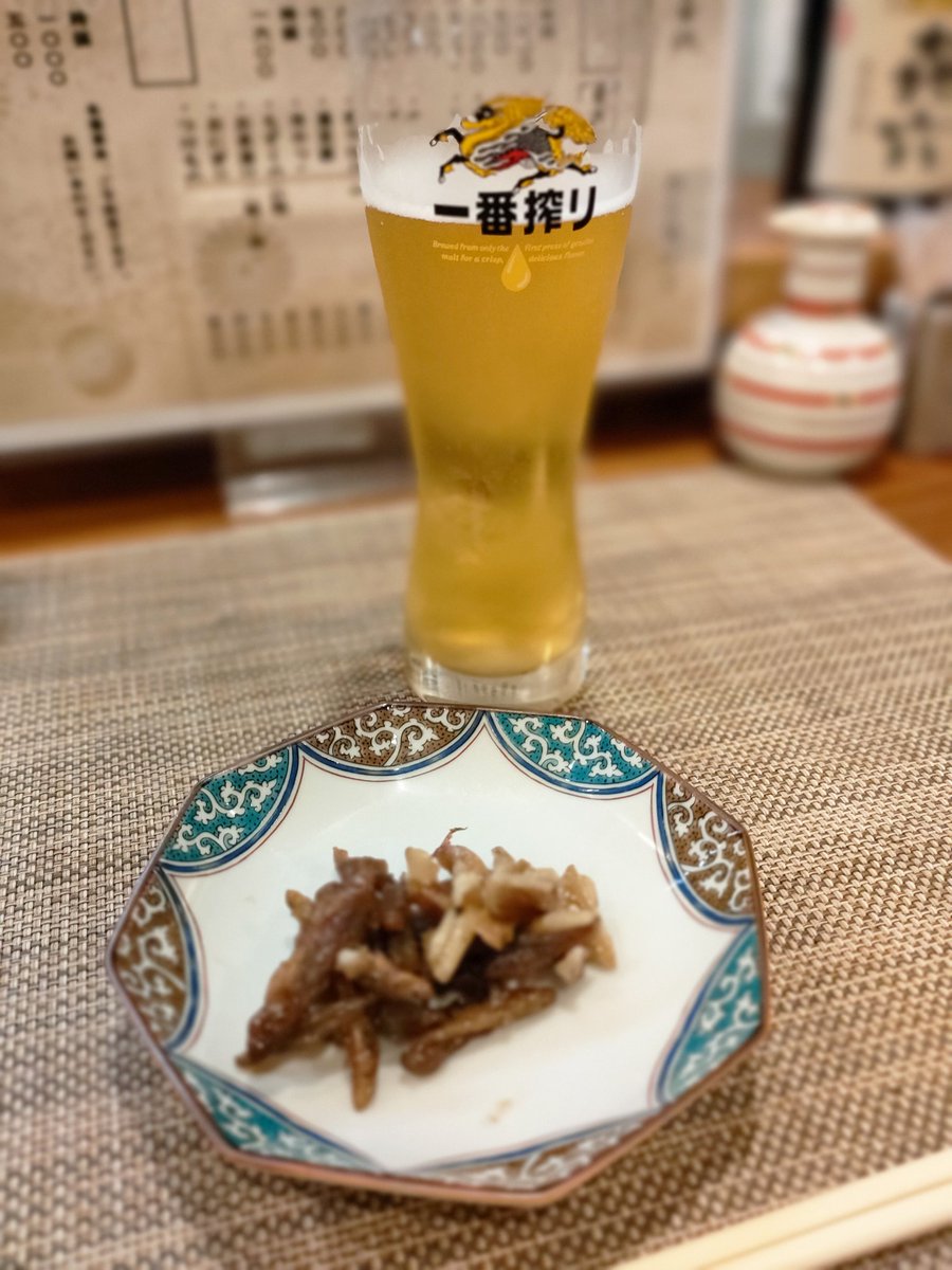 12月16日
ライブ後の🍺🍶お隣りの地元の方お話ししてたら「金沢に来てくれてありがとう」と🥹彼女は今週末東京🍏ライブだそうで　思いがけず推し活の話しで盛り上がり楽しかったな〜😆