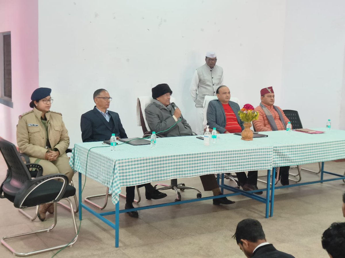 uoulive's tweet photo. जिला कारागार हरिद्वार में खुला उत्तराखंड मुक्त विश्वविद्यालय का विशेष अध्ययन केंद्र।
 इस अवसर पर उत्तराखंड मुक्त विश्वविद्यालय के कुलपति प्रो. नवीन चंद्र लोहनी, सहायक क्षेत्रीय निदेशक डॉ. बृजेश बनकोटी सहित विश्वविद्यालय एवं कारागार प्रशासन के वरिष्ठ अधिकारी उपस्थित रहे। https://t.co/weIuy6Etl4