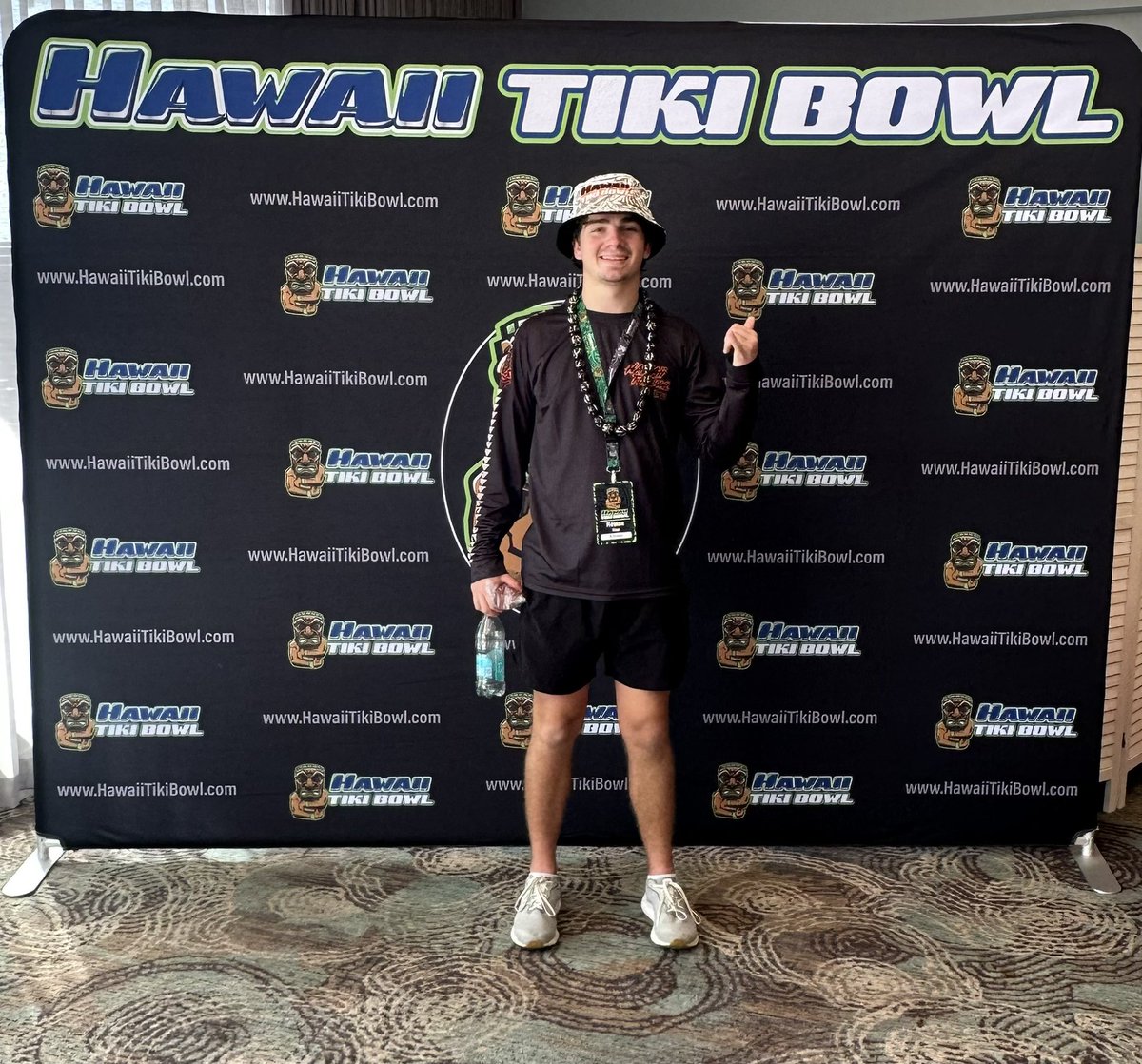 Heston Dios tweet media