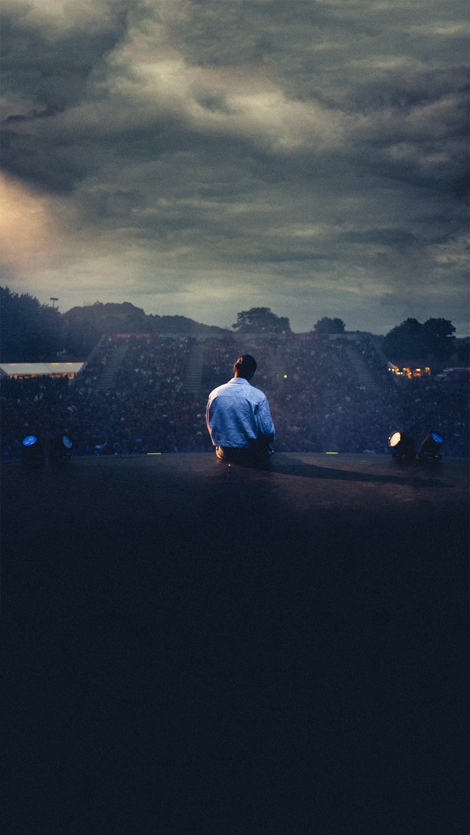 Merci pour cette tournée de dingue, merci Pierre, merci les filles, merci les musiciens et merci à toute l’équipe derrière 🫶🏼 #chaquesecondetour