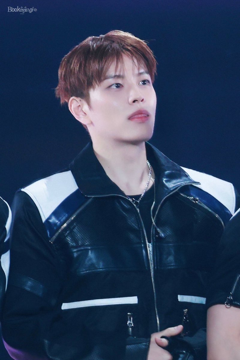 miniseungking's tweet image. 2018                                   2025