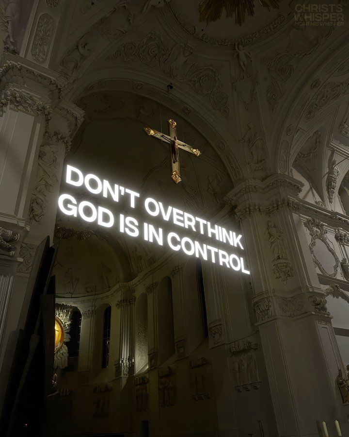 Dearme2_'s tweet image. God got you.