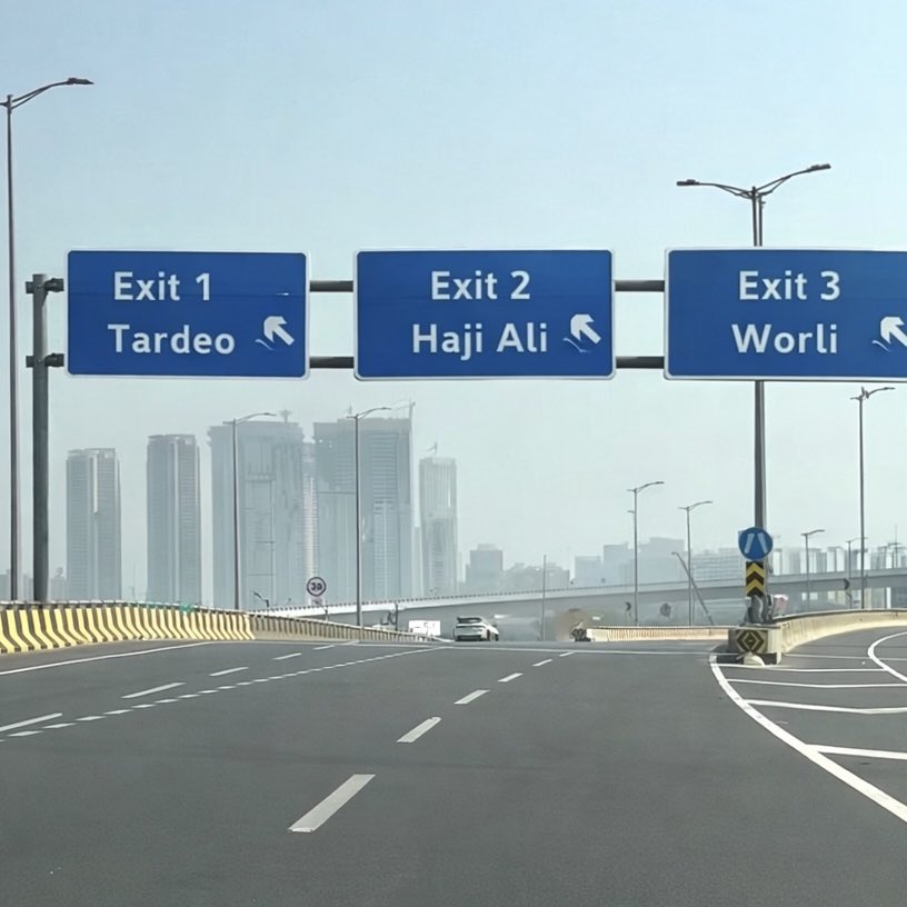 Left is the actual Coastal Road signage.
Right is the corrected version.

The problem is scale.
On a wide, high-speed expressway, the signs are so small you have to be almost under them to read anything.

Expressway roads need expressway-scale signage.

#Mumbai #CoastalRoad
