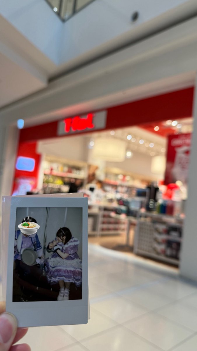 鍋買ったけど贈れないことに気づいて結局気持ち伝えるってところに