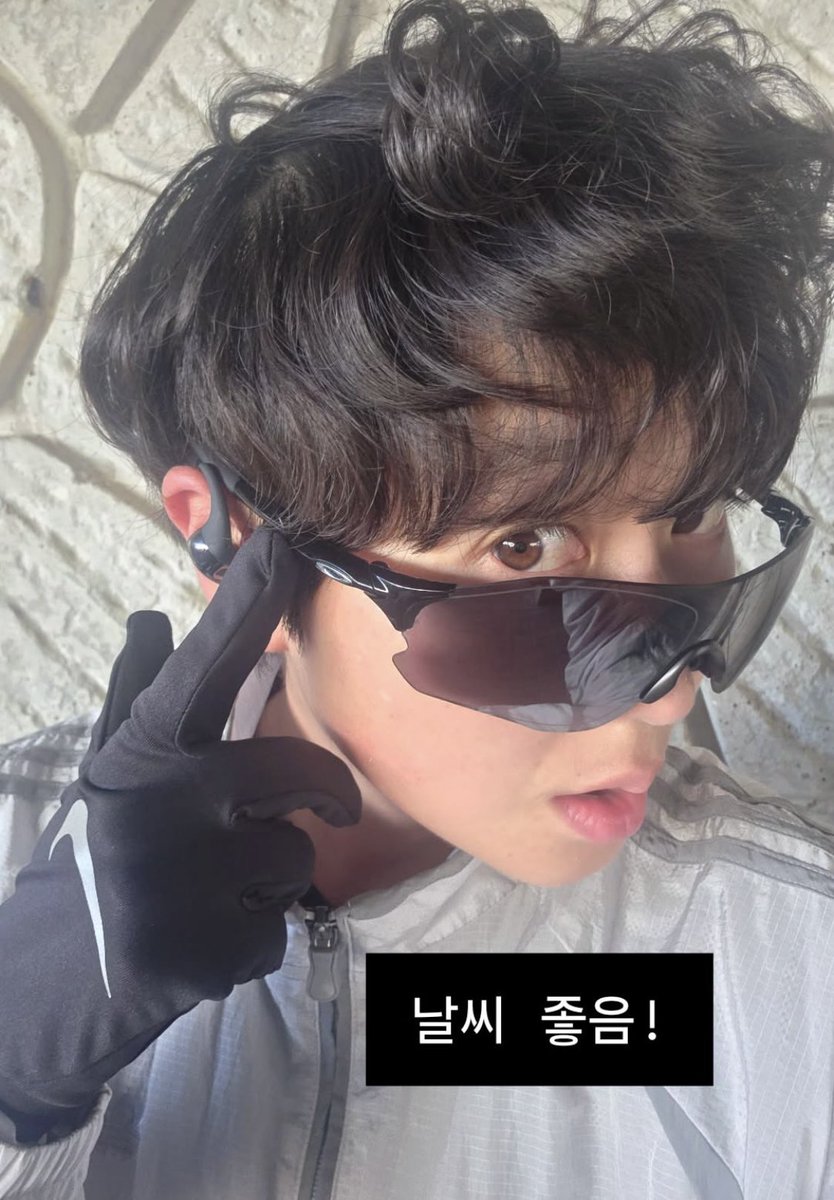 너 뭐.. 아이돌이야?