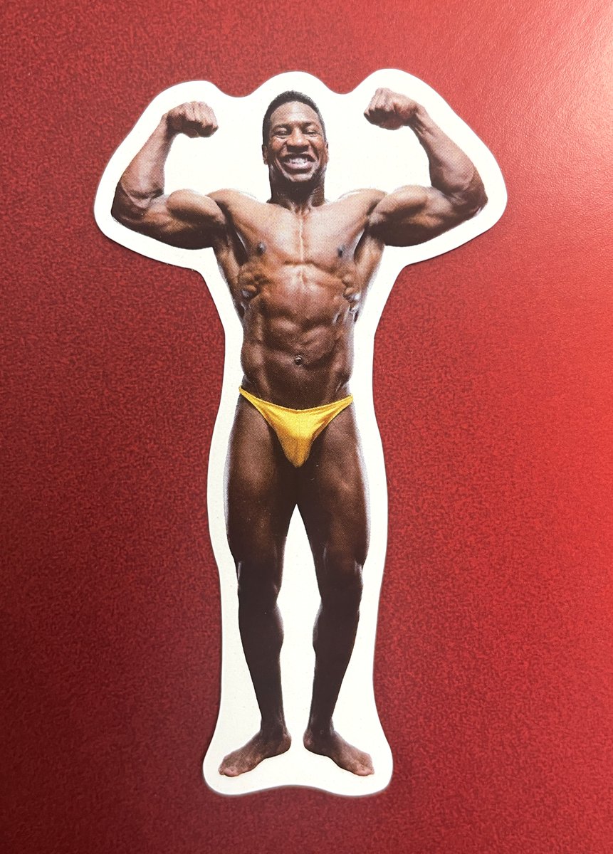 極端なボディービルダー img_cf3ba1556bc2df961879a146e1