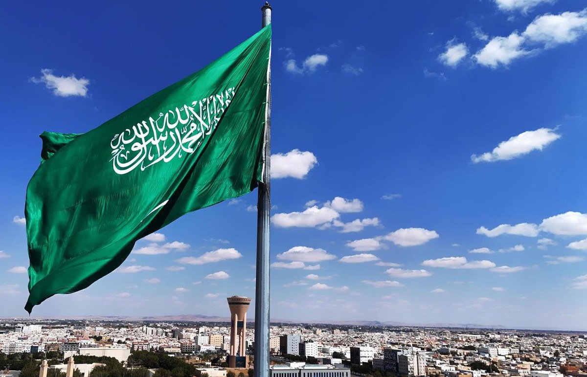 مجانًا ودون أي مقابل مالي ..

#السعودية تجري في طنجة بالمغرب 20 عملية قلب مفتوح، و 43 عملية قسطرة قلبية.

-