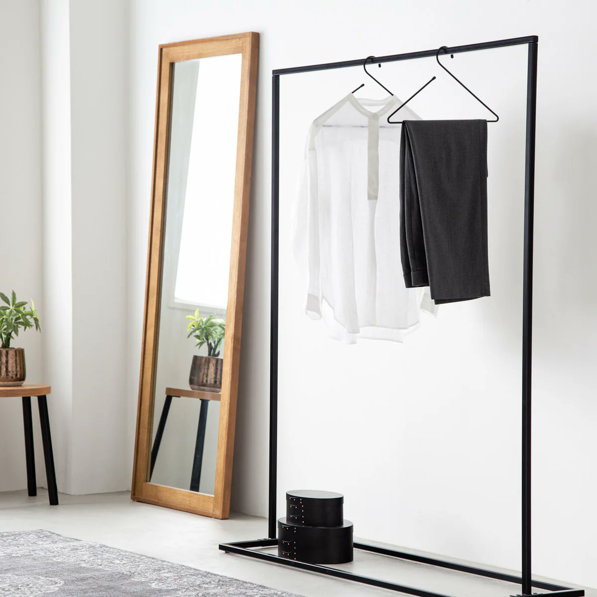 ハンガーラックの価格を見直しました】 KANADEMONO の人気プロダクトで