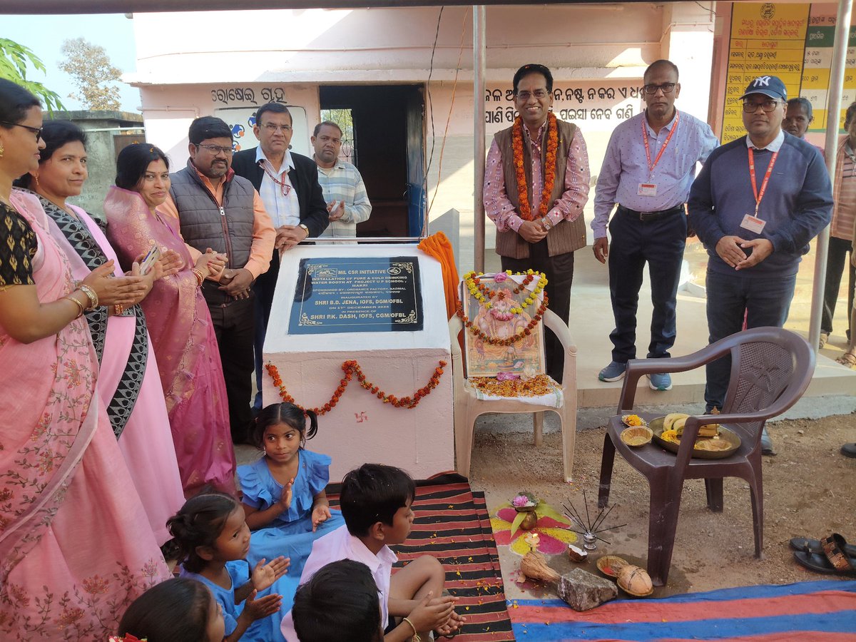 PRO_OFBL_A UNIT OF MIL tweet media