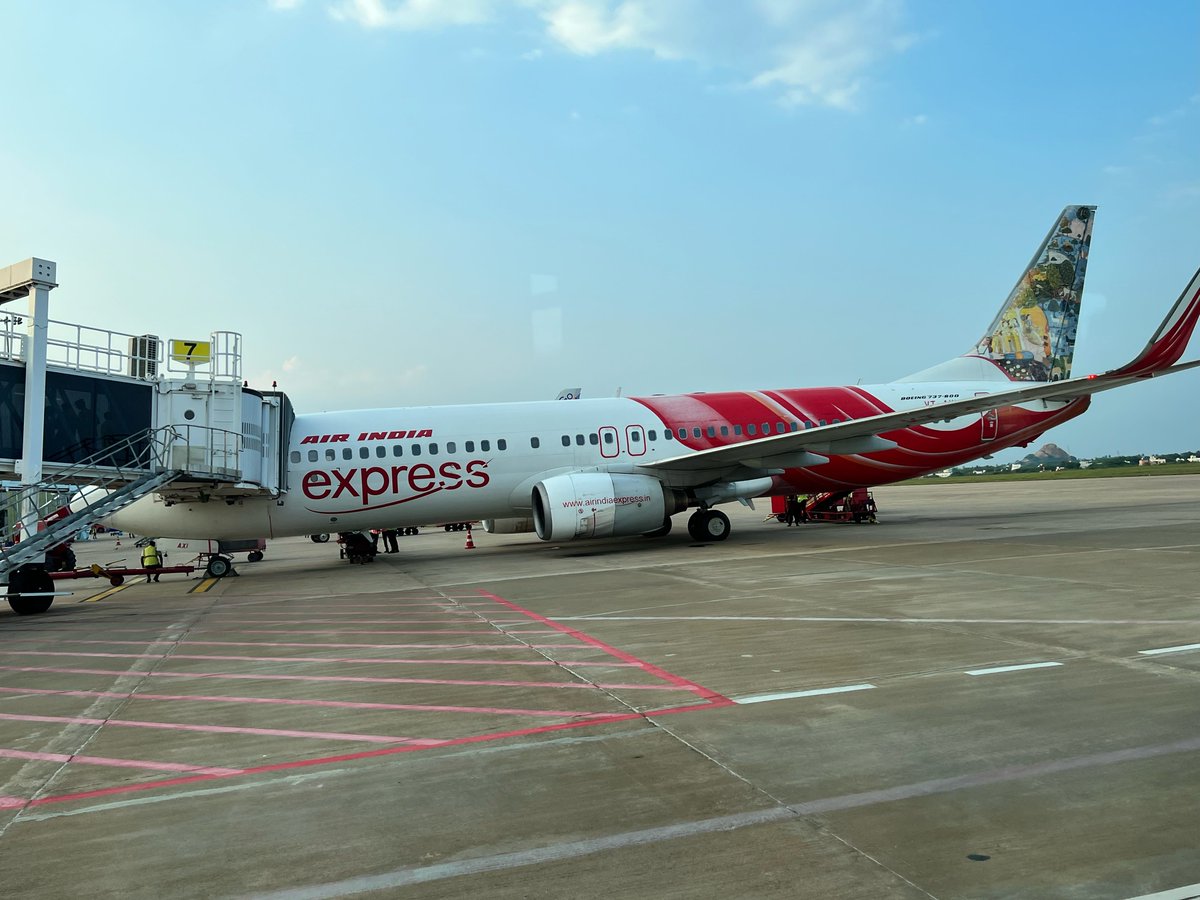 Thiruvananthapuram sector is emerging now at Trichy. The traffic between #Trichy and #Thiruvananthapuram is stunning. Reaching new heights. Air India Express flies six times weekly in this route. <a href="/AirIndiaX/">Air India Express</a> <a href="/TRV_Airport_Off/">Thiruvananthapuram International Airport</a> <a href="/aaiTRZairport/">TIRUCHIRAPPALLI INTERNATIONAL AIRPORT</a>