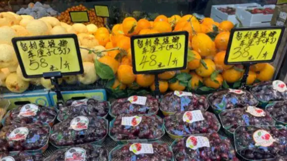 HunterYu126194's tweet photo. 近日，有网友在社交平台分享，自己在山姆会员超市购买的 “3J 智利车厘子”，短短一个月内迎来4次降价，降幅达五成，1kg价格狂降100元，夸张降幅引发网友广泛讨论。‌‌从199元每公斤降至99元。 https://t.co/snj7uw4Gbt