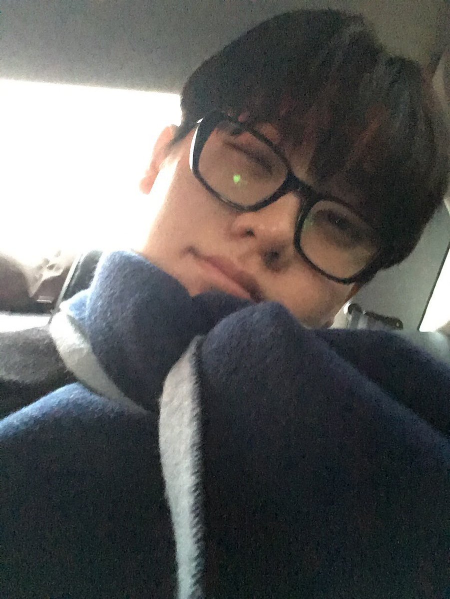 나흘 tweet media