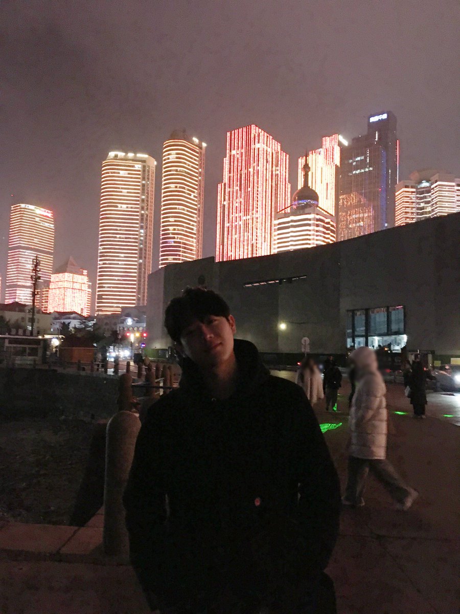 나흘 tweet media